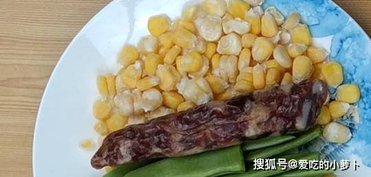 美食|香肠的美味新吃法，烹饪简单，鲜香营养，大人小孩都爱吃