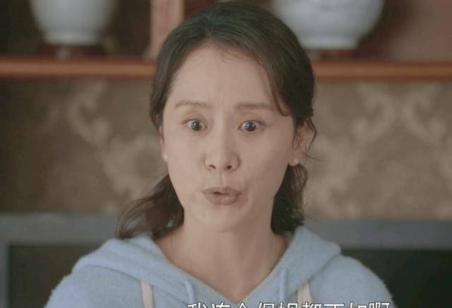 茜茜|《心居》剧情有多狗血？冯晓琴弟弟竟是儿子，两次婚姻皆靠未婚先孕