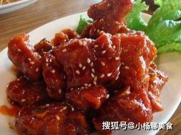 春季美食推荐 酱鸡胗 京都排骨 红酒烧五花肉的家常做法 材料 辣椒 料酒