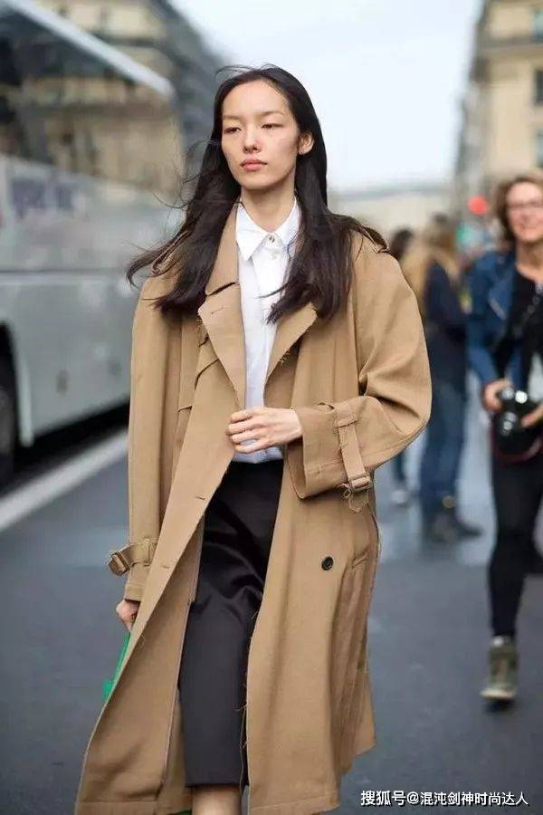 设计 劝小个子女生别乱穿，以下3种衣服尽量别碰，不然容易显矮还显胖