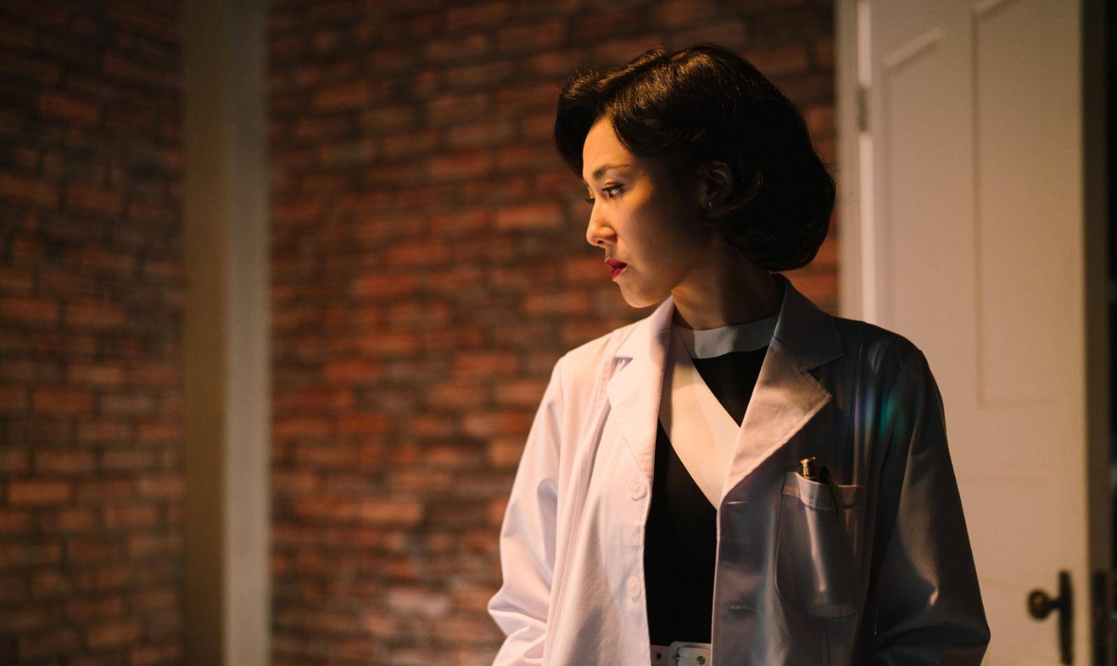 金宵大厦2|陈山聪李施嬅一人分饰三角爱得悬疑_续集_问题_海报