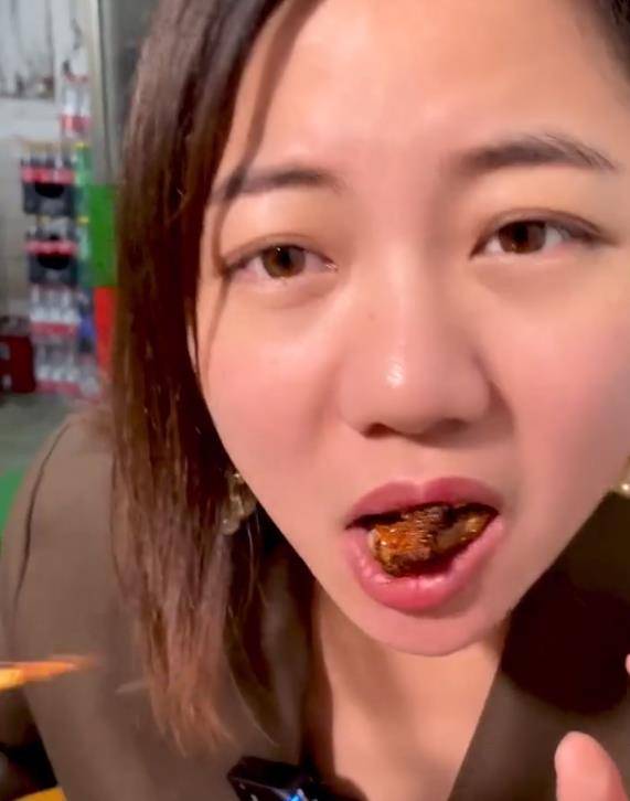 浪胃仙断更23天游絮开始被流量反噬网友看你吃没食欲