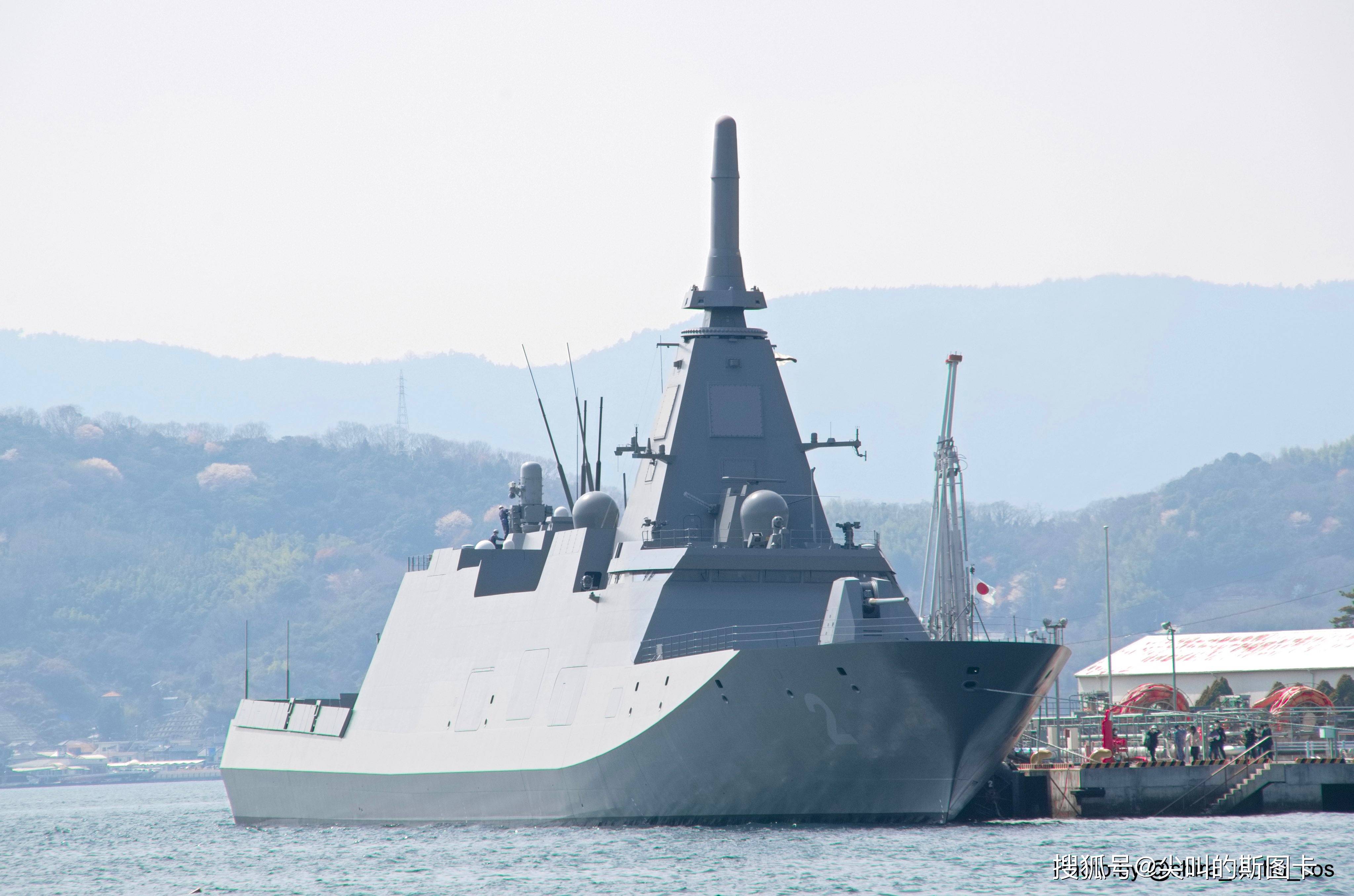 日本新一代护卫舰服役，4000吨级的战舰，为何拍得跟055一样大？_手机搜狐网