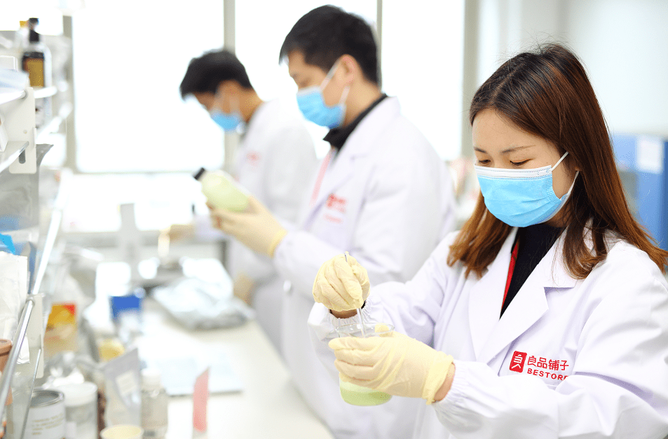 品类|良品铺子“交作业”，这届年轻人最爱猪肉脯？