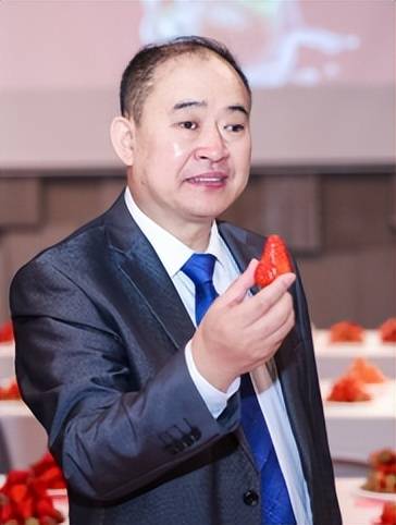 当代优秀诗人-李怀宝作品欣赏:李朝元,男,1966年出生于重庆铜梁.