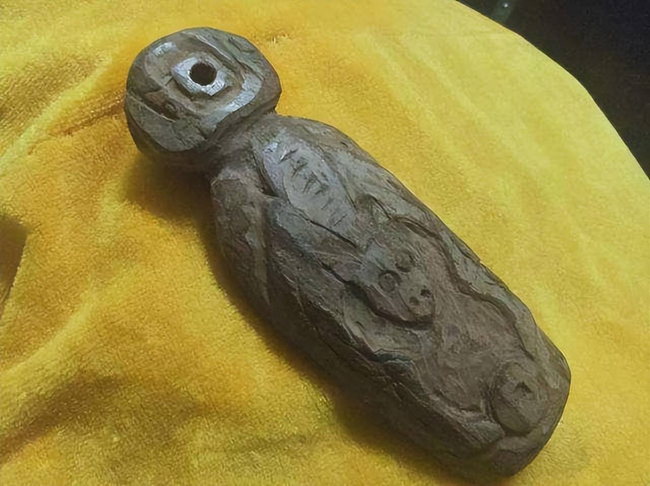 原创
石峁遗址发现“骨”雕,专家经研究,揭开四千年前古人的信仰之谜