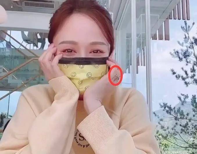 图片[3]-恋爱两年，多次被传“好事将近”的陈乔恩，终于与男友登记领证了-沐风文化