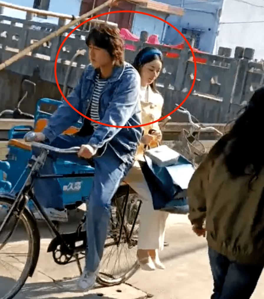 图片[27]-“资源咖”一个接一个，却个个捧不红，他们不会羞愧吗？-沐风文化