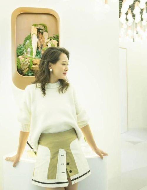 聂远妻子秦子越嫁给离异的偶像活得比朱丹还卑微她图什么