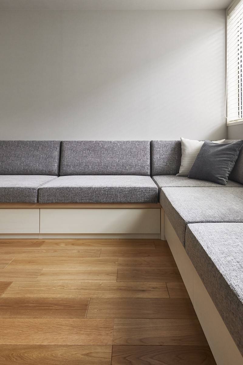 小户型沙发这么做不仅能收纳还能睡觉3种样式每个都很实用