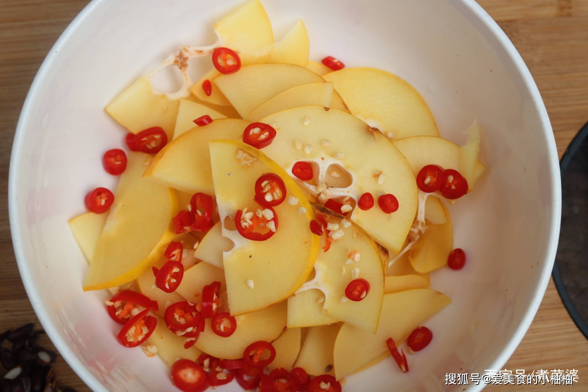 原创它被誉为百益果王能当小吃能当菜酸甜又开胃味道超级棒