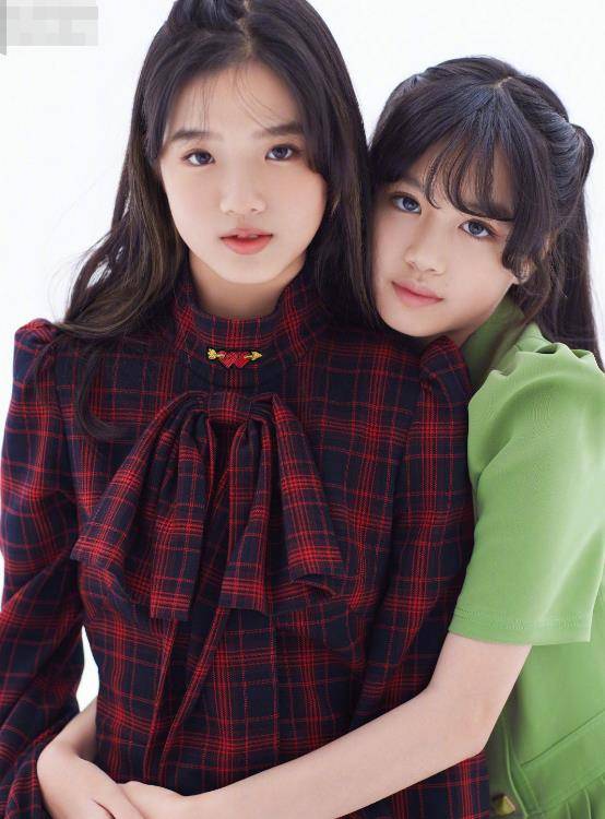 钟丽缇二女儿小时候黑瘦长大后逆袭颜值高网友眼里有劲儿