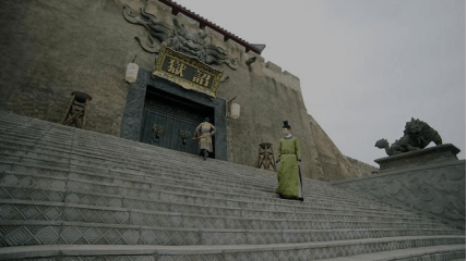 在明朝最初之时,诏狱当中的事情都是由皇帝直接掌管的,监狱当中的人也