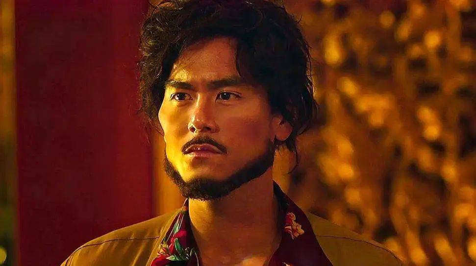 彭于晏做核酸引起小区轰动:那么努力的人,为何还不是一线!