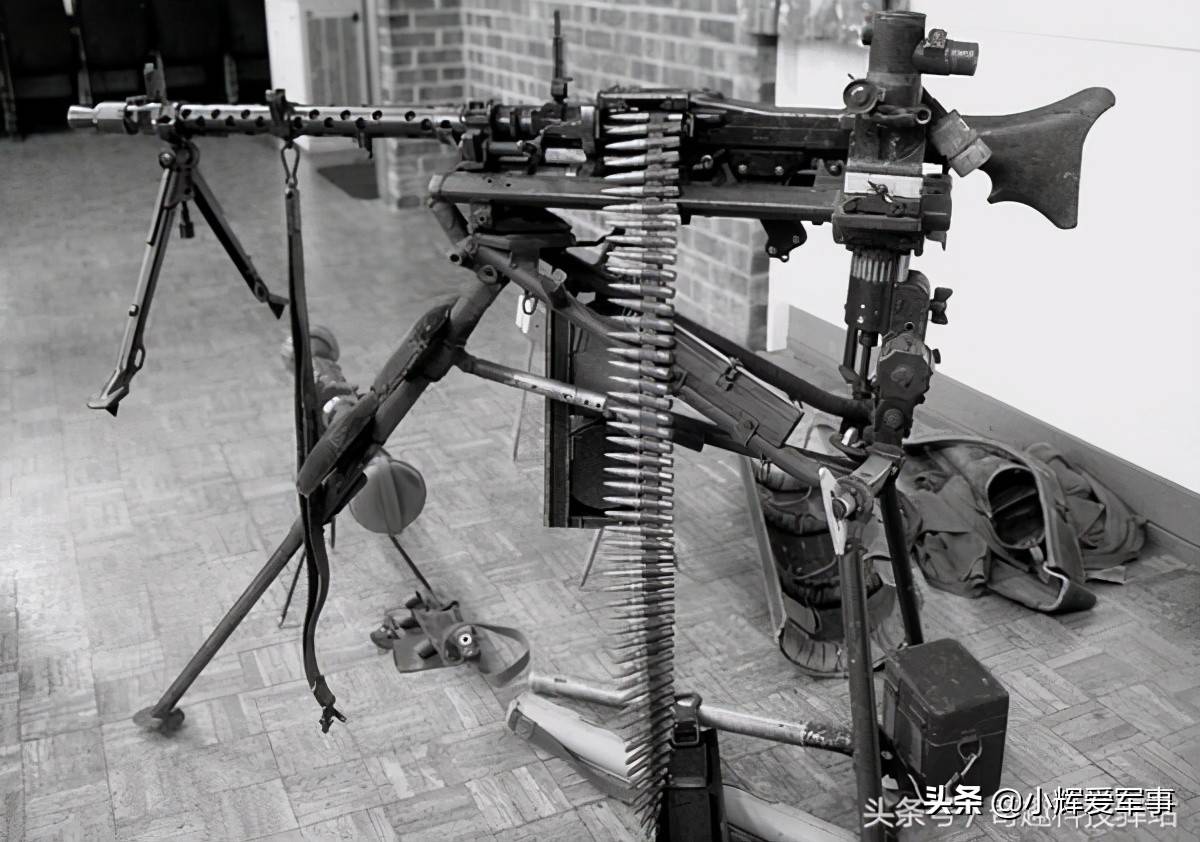 原创二战十大名枪m1卡宾枪m1911a1手枪施梅瑟冲锋枪mk4冲锋枪