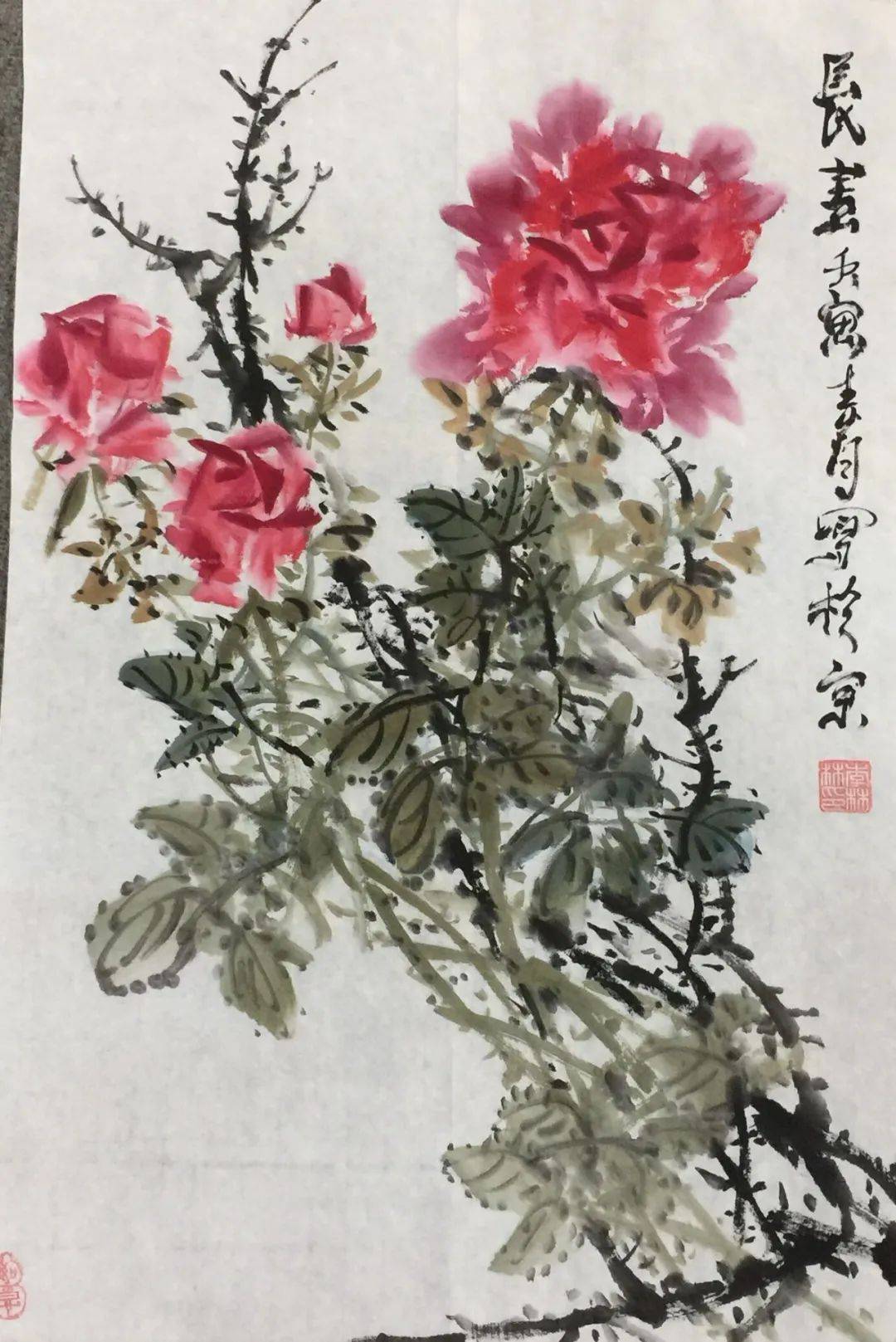 李林林画家的花鸟画,构图巧妙新颖,笔法细腻生动,题材多变,所作花卉