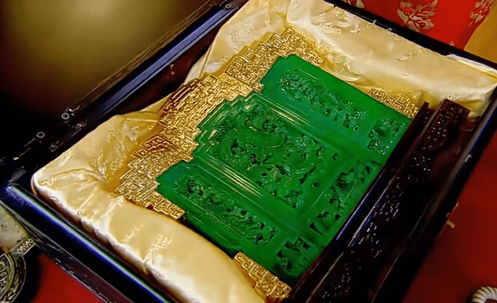 顿悟那拉氏偷偷放女儿去私奔,藏着她一生的遗憾_佟毓婉_周霆琛_屏风