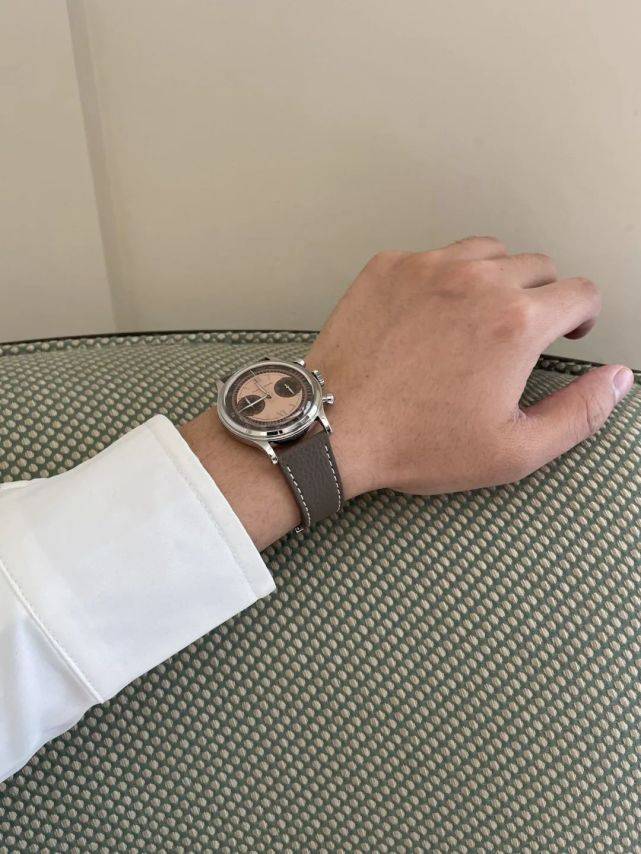 ���걩��10����������ӿ���ɽկ���ٴ�������Ȧ��