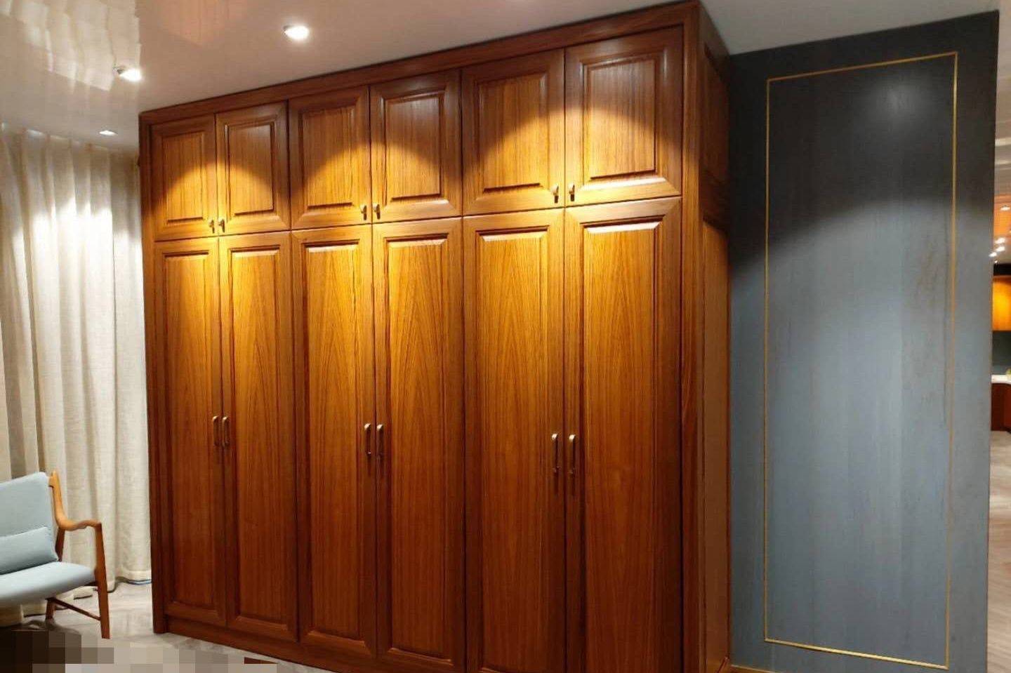 柚木定制衣柜好不好原木定制衣柜怎么选