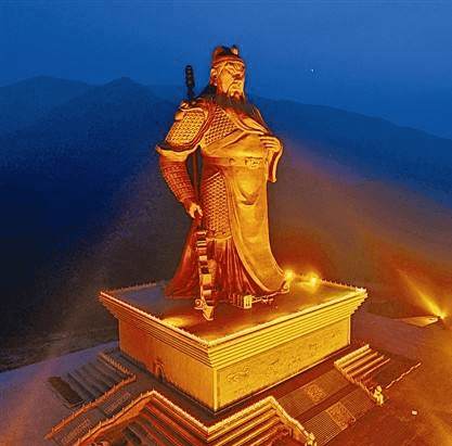 中国“最霸气”的两座雕像：一座位于四川，另一座位于山西！