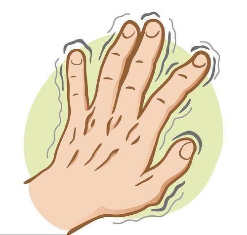 早上醒来可采取以下措施消肿:1.