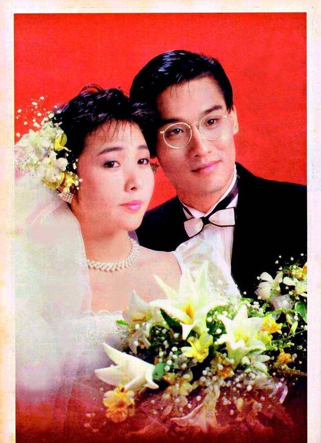 bqbq金宇与老婆结婚照图片
