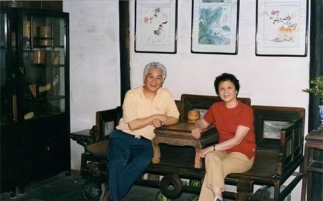 石钟琴饰演白毛女爆红恋人苦等她十年今77岁仍热爱舞蹈