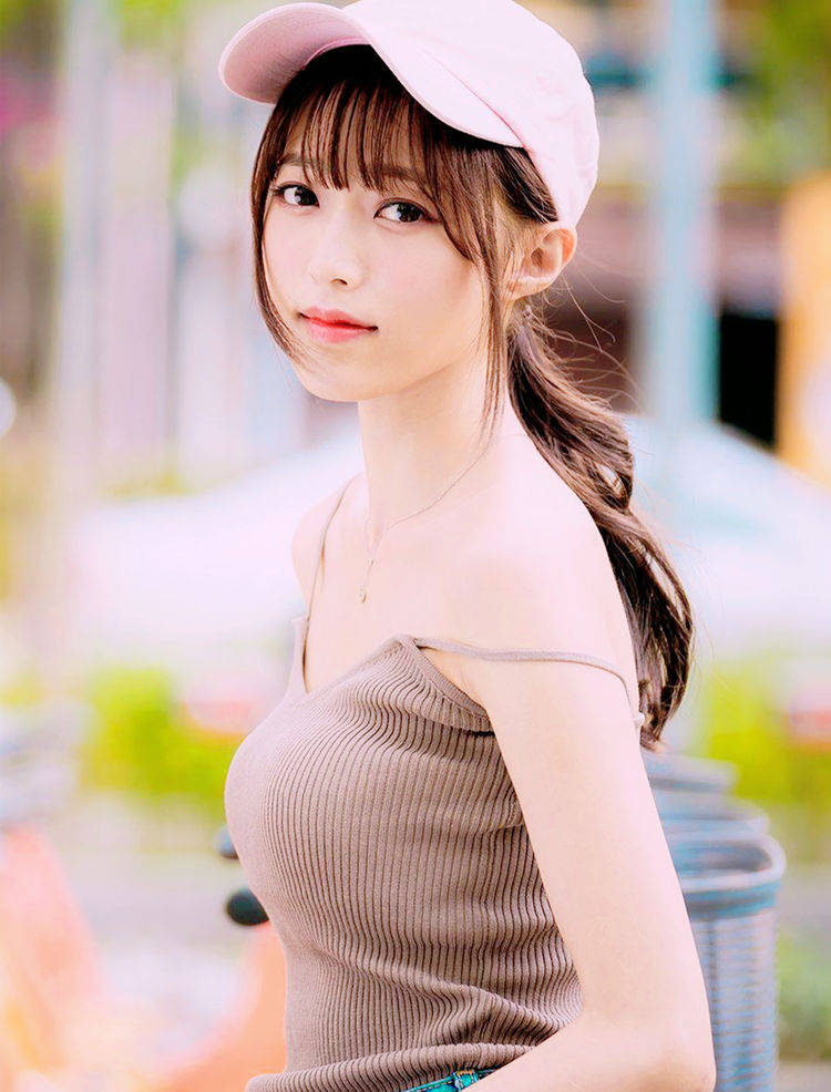 在日本街头，看到漂亮女孩比出这个手势，当地导游：别看了快跑