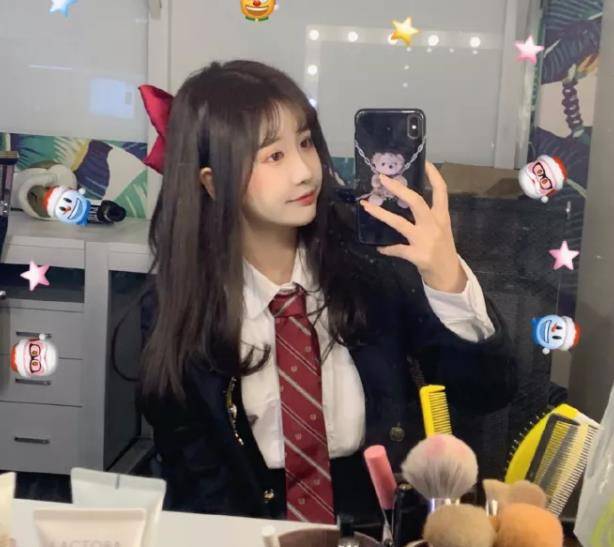 分手两年后杨清柠还是原来的她而王乐乐却性情大变与以前判若两人