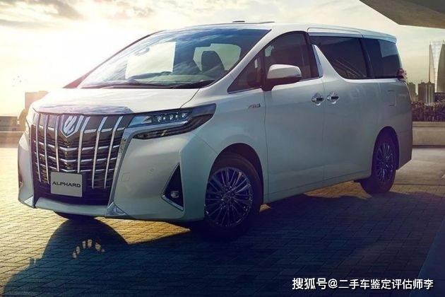 为什么老司机都推荐买二手车 新车套路原来这么多 痕迹 维修 漆膜 为什么老司机都推荐买二手车 新车套路原来这么多 痕迹 维修 漆膜