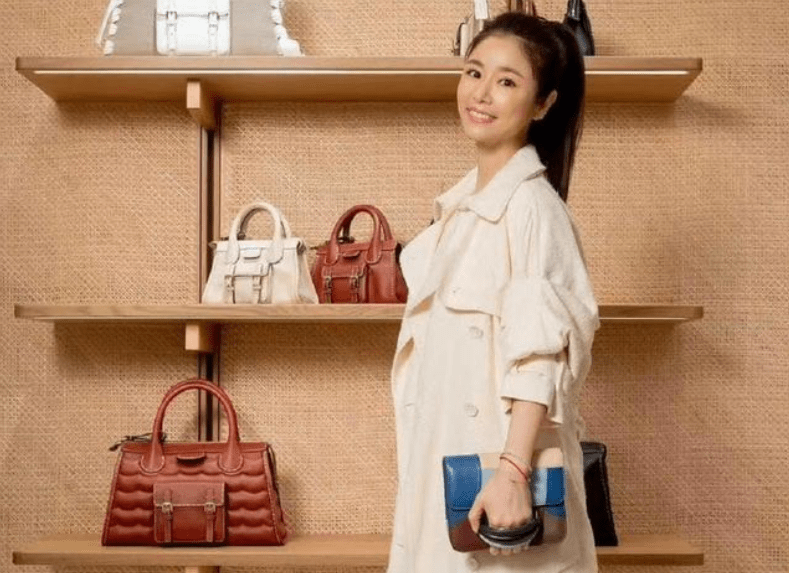 原创46岁林心如素颜佳无滤镜生图美时尚感十足与小鲜肉无年龄差