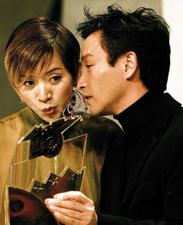 原创梅艳芳坦言最想嫁给他19岁成为一代功夫巨星后现状令人心酸