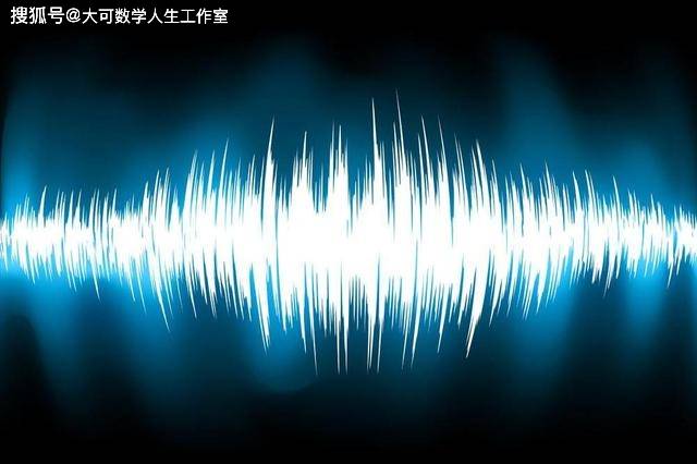 很明显,环境不同,介质不同,声音的速度就不同。这里有一点要特别指出:声音的传播需要介质