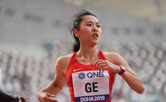 今天就来介绍一位田径美女葛曼棋,她是福建三明人,是中国短跑运动员.