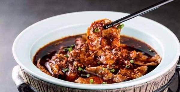 原创
回锅肉、鱼香肉丝、麻婆豆腐和宫保鸡丁等川菜代表菜的传统做法是什么?