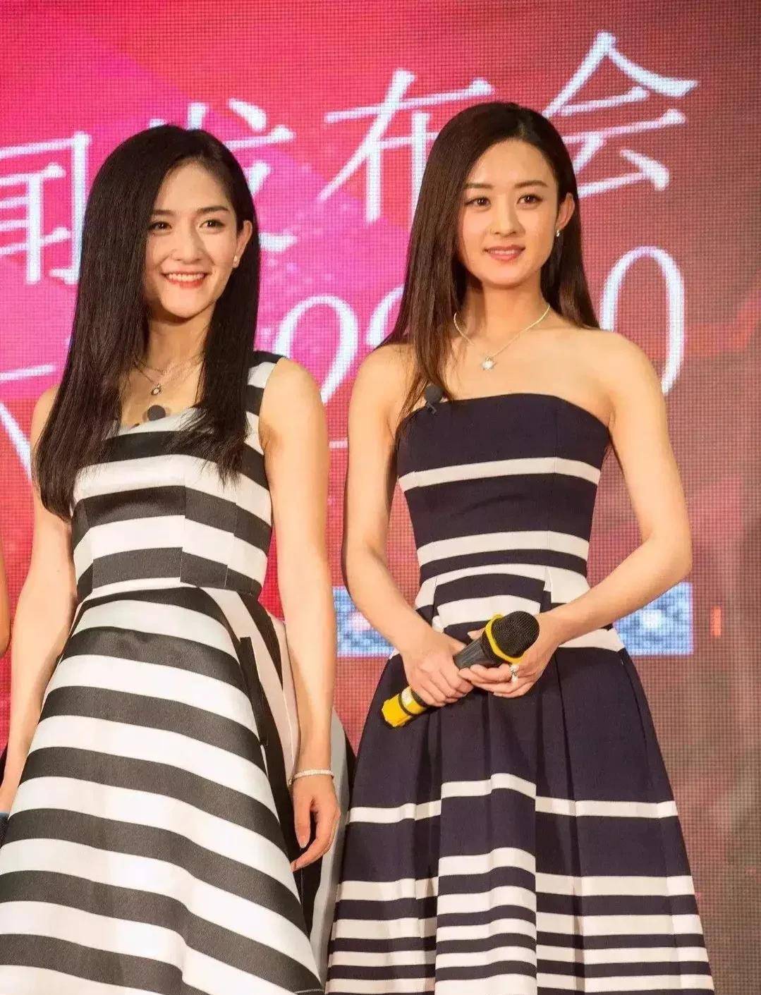 最后精心地选了一件格子裙,万万没想到又与赵丽颖撞衫了