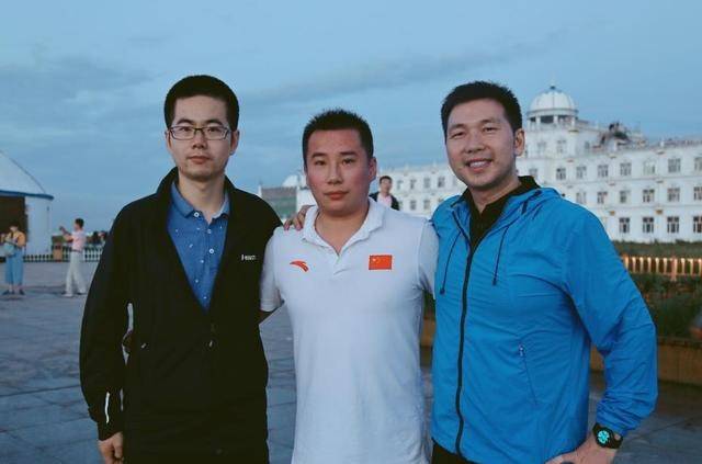 他是奥运冠军,被女友诈骗数千万,消失多年,现身居高位事业成功_肖钦