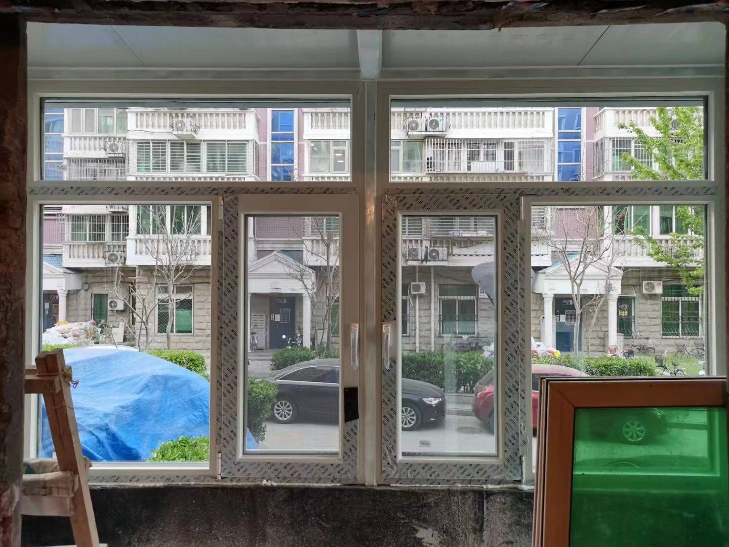 小编来和您探讨探讨铝合金门窗的优势
