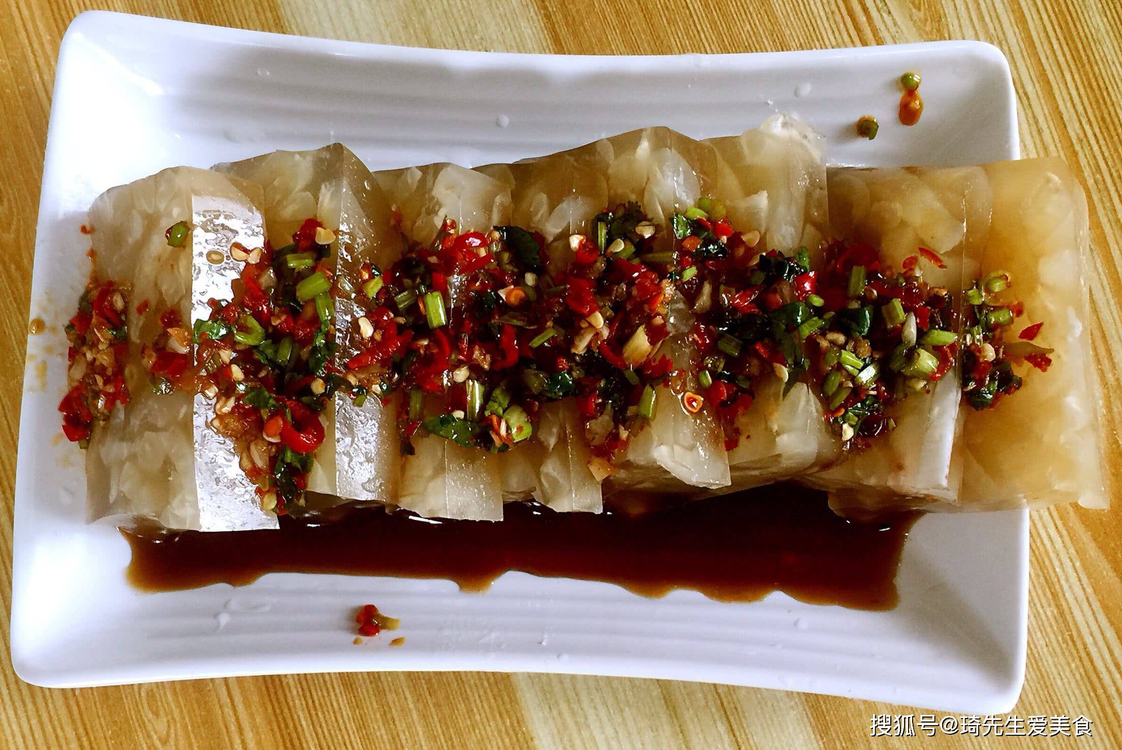 原创做猪皮冻别直接熬牢记此3个小技巧皮冻晶莹剔透还不腥