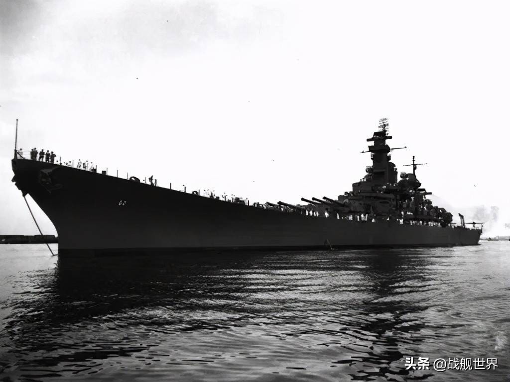 就是她与风暴之子勇闯台风_美国海军_战列舰_新泽西号