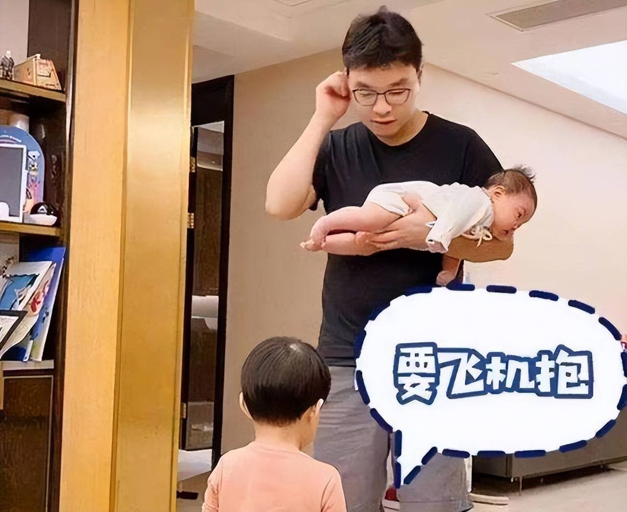 "亲妈指责女儿,现实又扎心_孩子_妈妈_小影