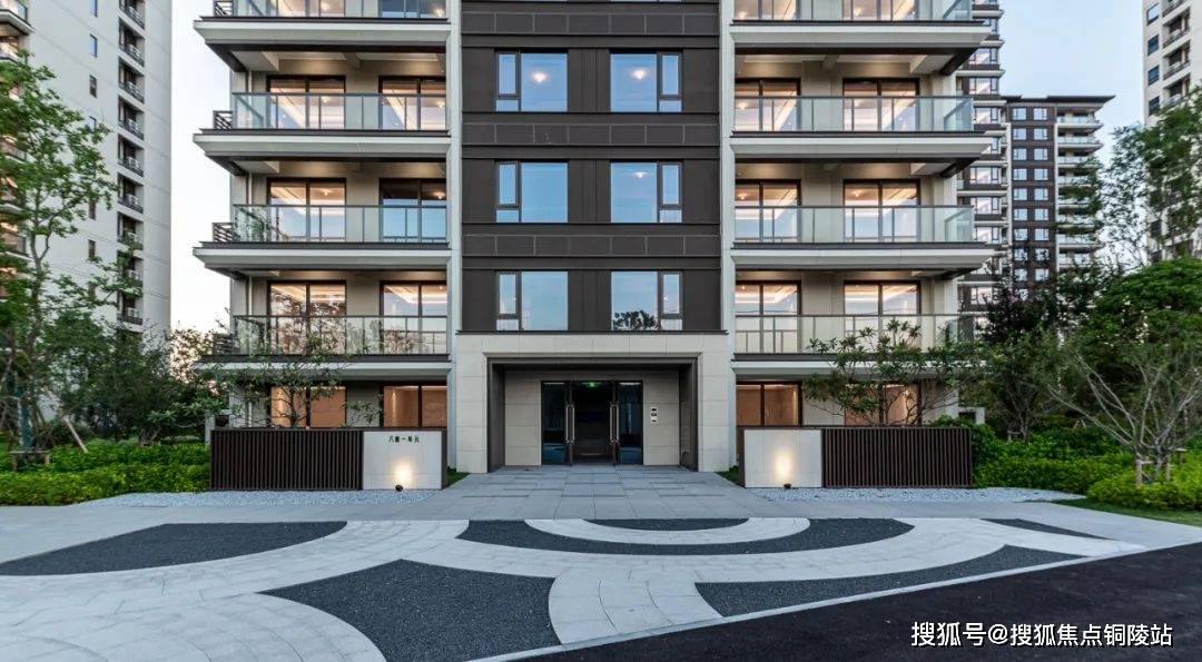 杭州保亿湖风雅园售楼处电话丨保亿湖风雅园售楼处地址【售楼中心】24