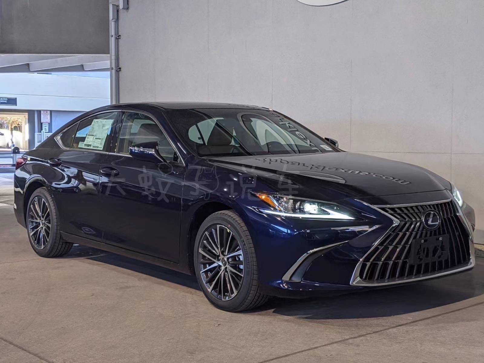 2023款雷克萨斯es350v6引擎高颜值造型优雅又犀利看啥a6
