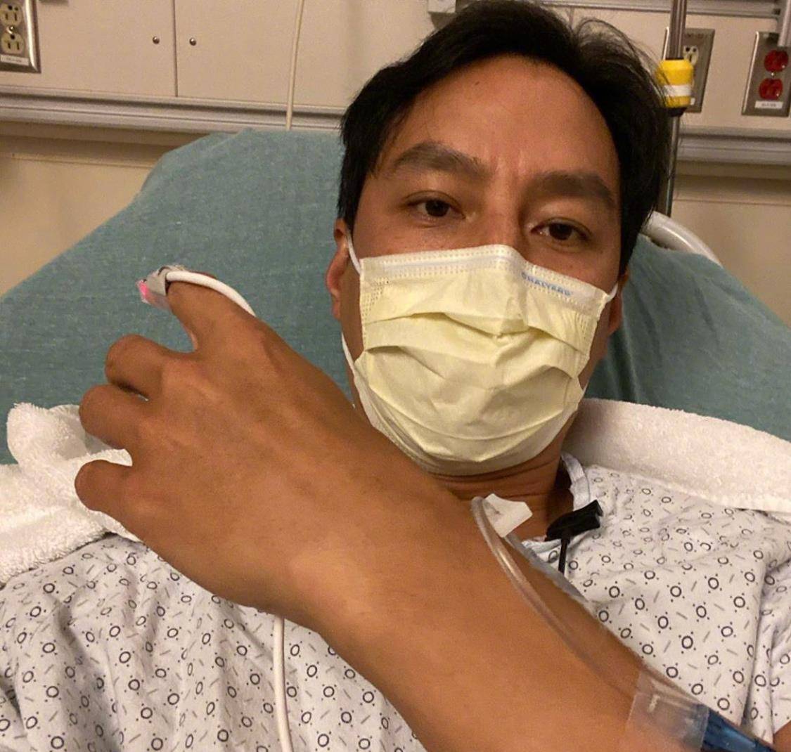 46岁男神吴彦祖近照,油光满面发际线超高,身体还频繁亮红灯?