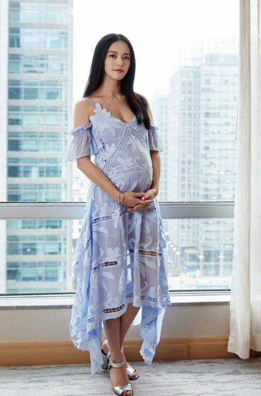 原创孕妇的肚子不能乱摸尤其以下三种情况孕妈自己也要管住手