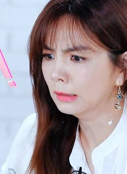 《青你2》练习生周梓倩遭淘汰,哭晕在现场!她的实力能出道吗?