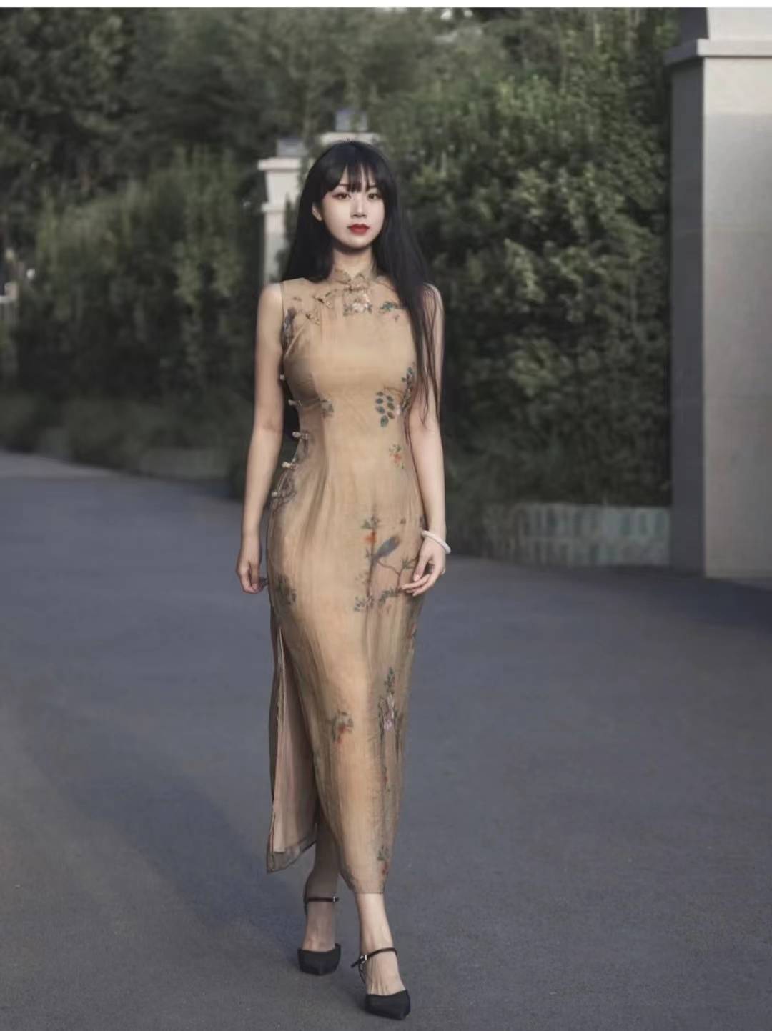 改良旗袍裙配什么鞋子好看中国风旗袍式连衣裙穿搭