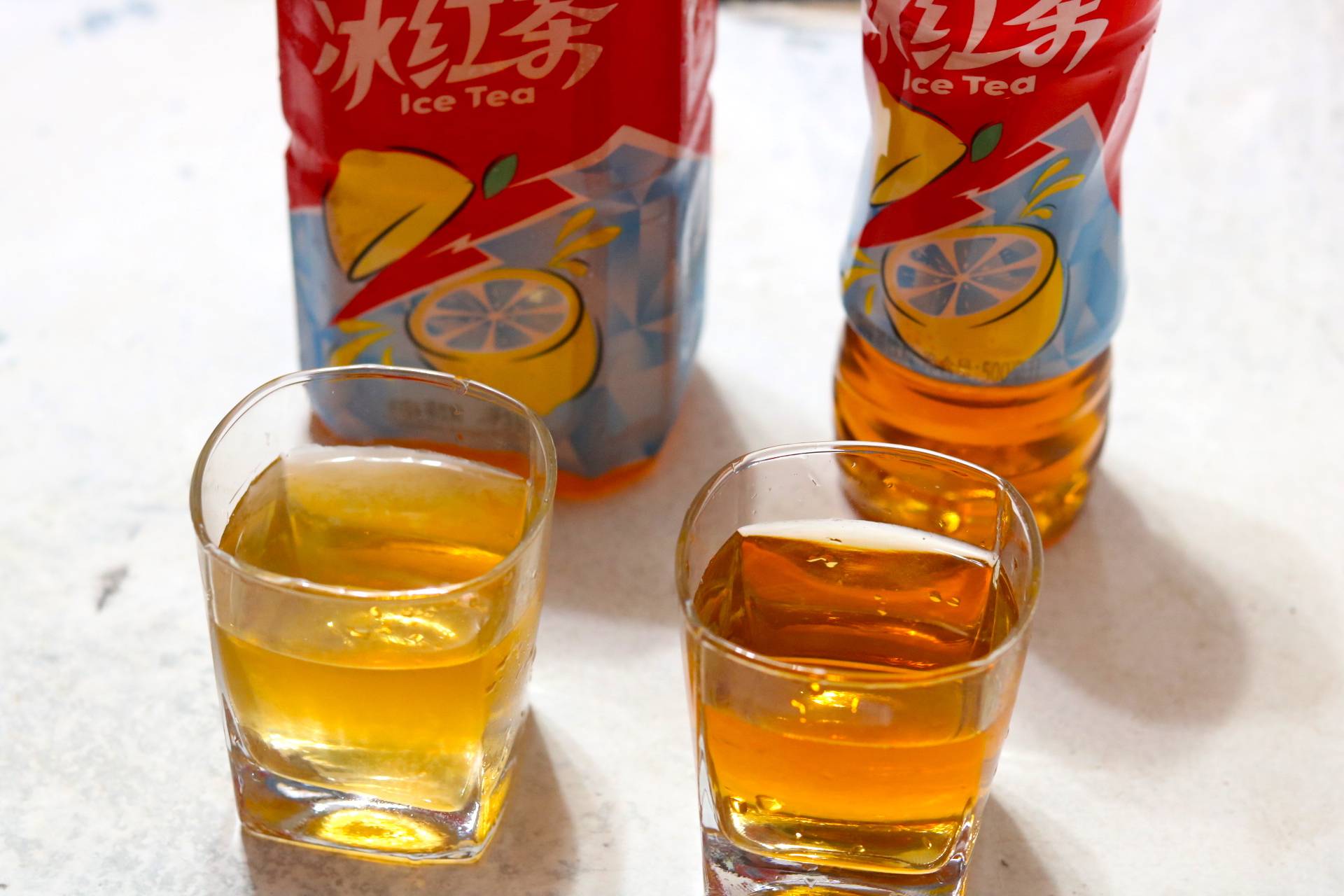 同样是冰红茶大瓶和小瓶有啥区别喝了这么多年明白了