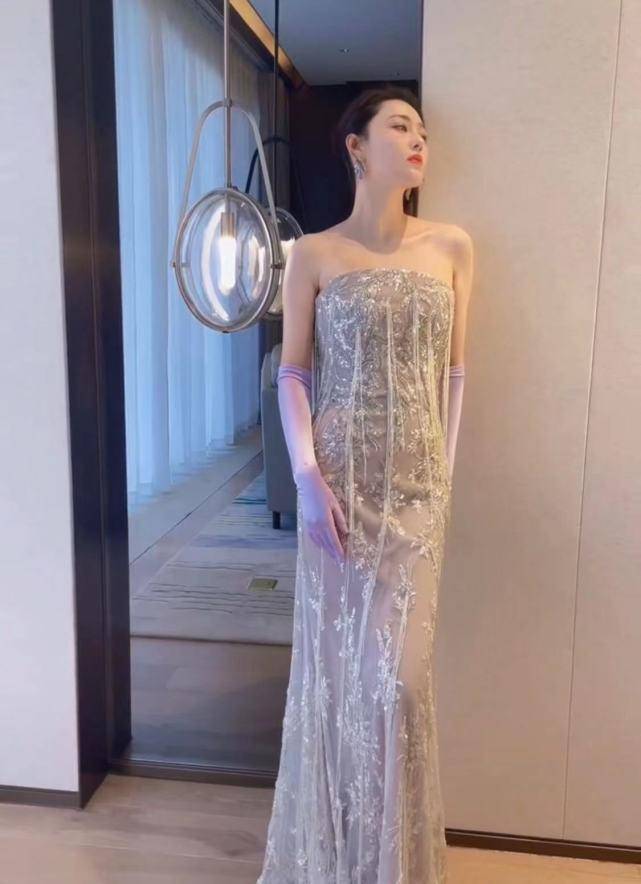 张馨予连发动态心情大好小腹隆起被猜怀上二胎本尊幽默回应