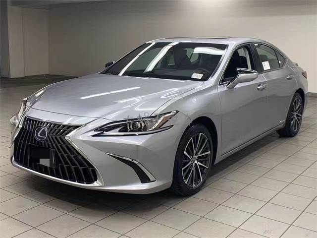 商务气息浓郁新款es300h实拍对标宝马5系优雅又大气